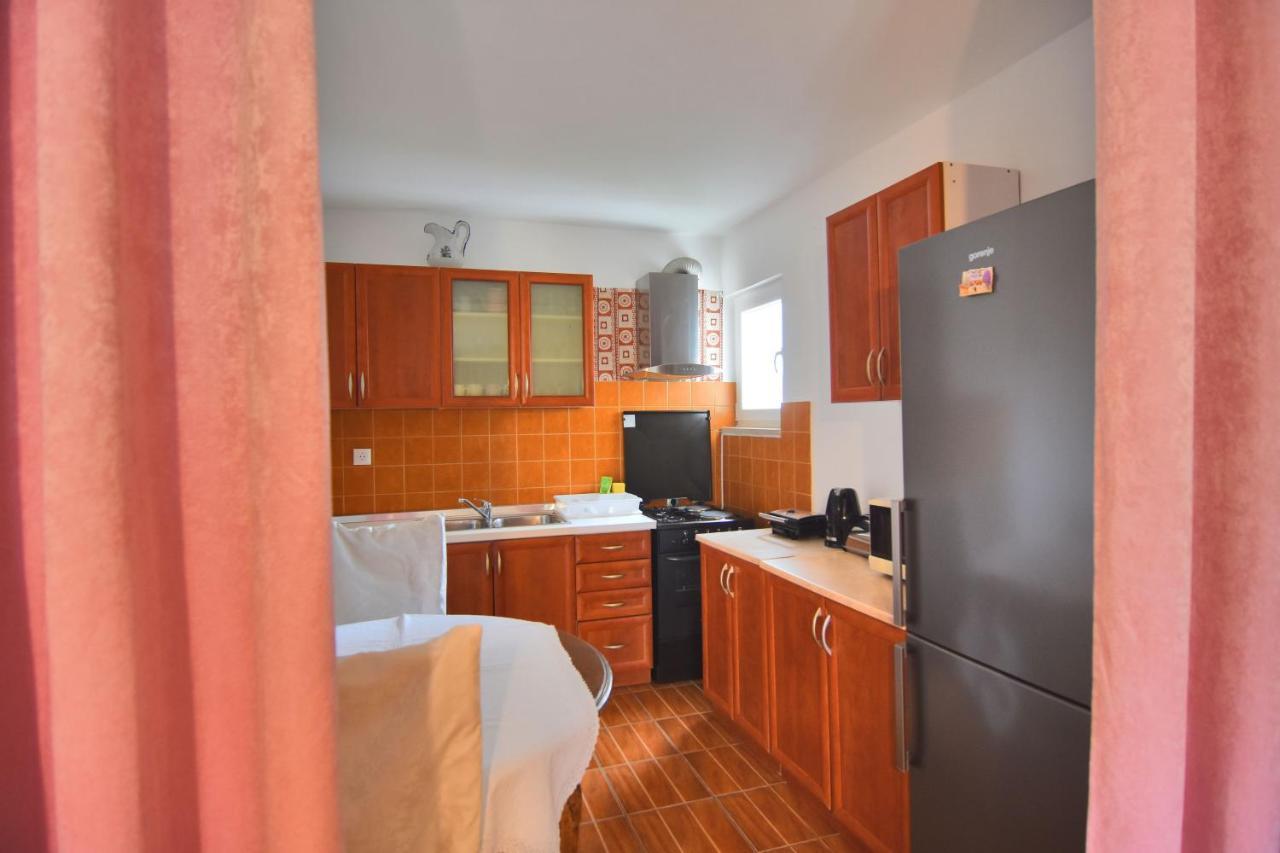 Apartments And Rooms Anika Zadar Exterior photo